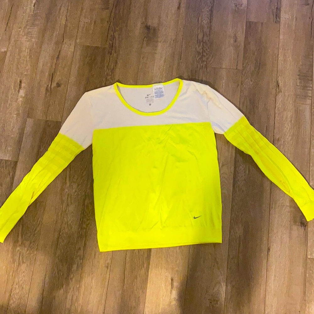 Nike Dri-Fit Long sleeve